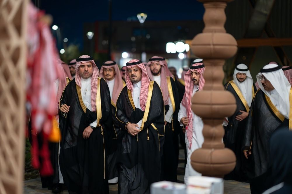 نائب أمير مكة المكرمة يتابع مبادرات مركاز البلد الأمين الإثرائية