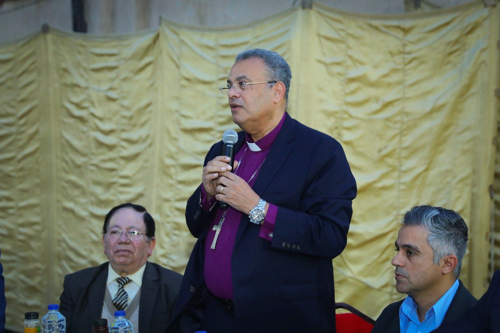 رئيس الطائفة الإنجيلية يشارك فى إفطار المحبة بكنيسة مدينة نصر بحضور رموز المجتمع