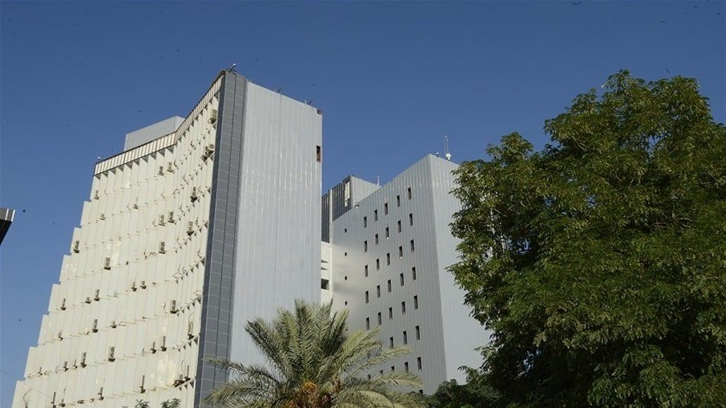 بعد سجاله مع الوزارة بسبب رواتب كردستان.. المالية تعتبر وكيلها "مستقيلا" بالغياب