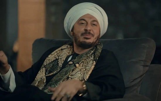 طالع الأبراج: بيفكرو كتير ويتكلمو بالحكمة..5 أبراج زي حكيم باشا بتفكر قبل التحدث
