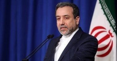 وزير خارجية الكويت يتسلم رسالة خطية من نظيره الإيراني بشأن تعزيز العلاقات الثنائية