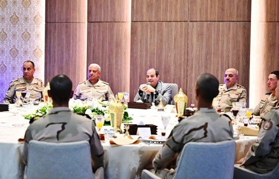 الرئيس السيسى: حاولنا إعداد شخصية متكاملة تدير الأمور بشكل علمى.. فيديو وصور