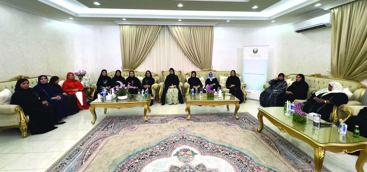 الامارات | «مجالس الداخلية» تؤكد أهمية المحافظة على القِيَم والهوية الإماراتية