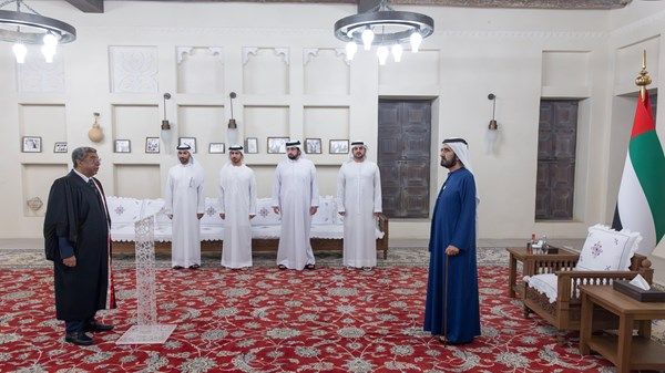 أمام محمد بن راشد.. 8 قضاة جدد في محاكم دبي يؤدون اليمين القانونية
