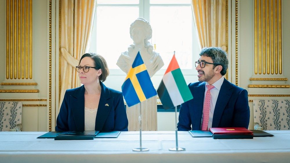 عبدالله بن زايد ووزيرة خارجية السويد يوقعان مذكرة تفاهم بين البلدين