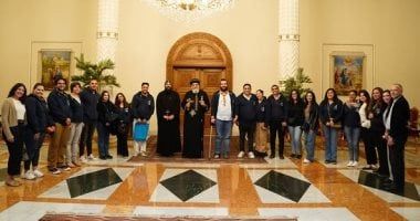 البابا تواضروس يلتقى مجموعة من أبناء الكنيسة فى إسبانيا