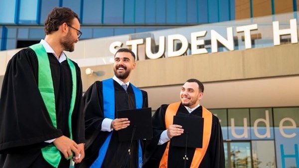 جامعة عجمان ضمن أفضل 100 جامعة عالمياً في علم البيانات والذكاء الاصطناعي