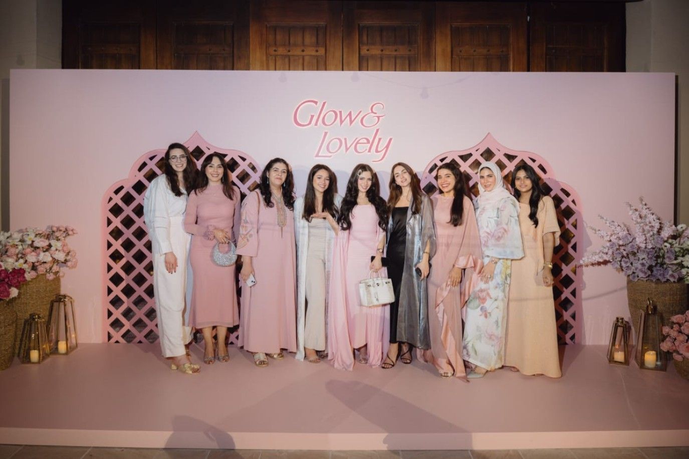 اكتشفي إشراقتك الرمضانية مع Glow & Lovely: مجموعة Hydra Glow الجديدة!