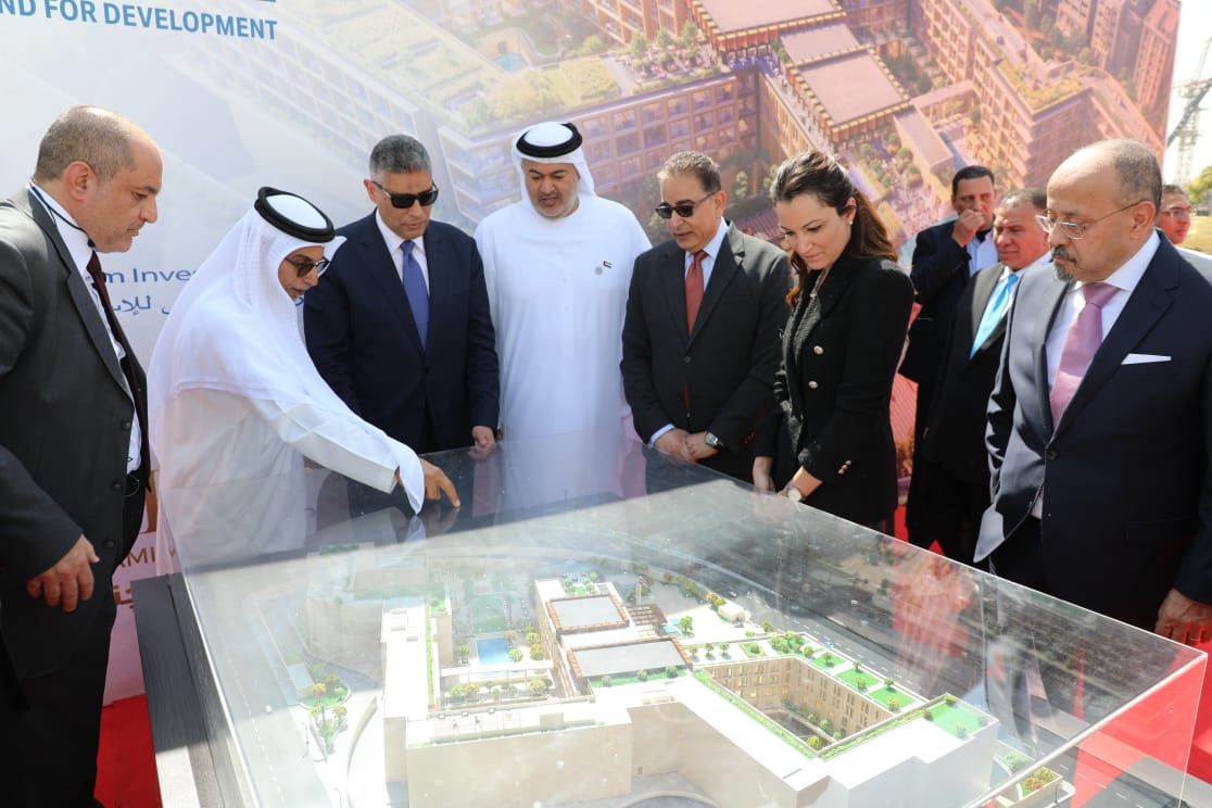 محافظ الجيزة يضع حجر الأساس لمشروع فندق سوفيتل ليجند الأهرامات