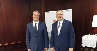 وزير البترول يلتقى توتال إنرجيز الفرنسية ويبحث التعاون فى البحث والاستكشاف
