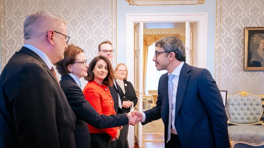 عبدالله بن زايد ووزيرة خارجية فنلندا يبحثان تعزيز مسارات التعاون الثنائي