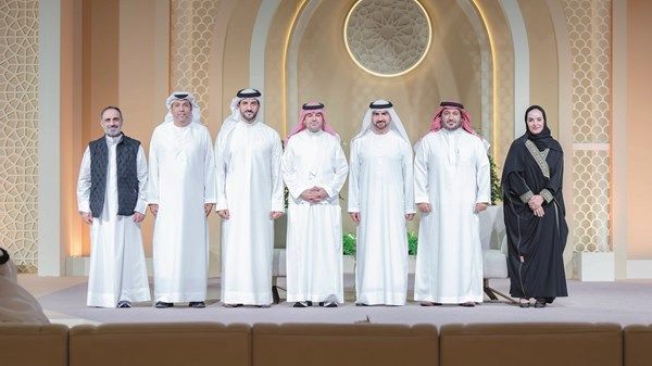 عبدالله بن سالم وسلطان بن أحمد يشهدان المجلس الرمضاني لـ«الشارقة للصحافة»