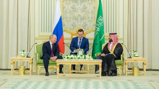 الخليج اليوم .. ولي العهد السعودي لبوتين: نحرص على تسهيل الحوار لحل أزمة أوكرانيا