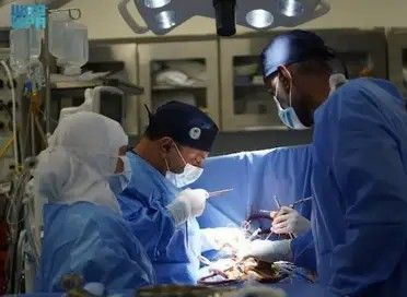 الخليج اليوم .. السعودية تدشن مرحلة جديدة من البرنامج الطبي التطوعي في عدن