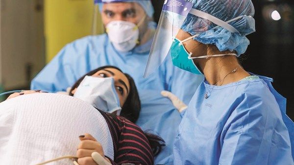 تعيين 288 ممرضاً وممرضة إماراتيين خلال 2024