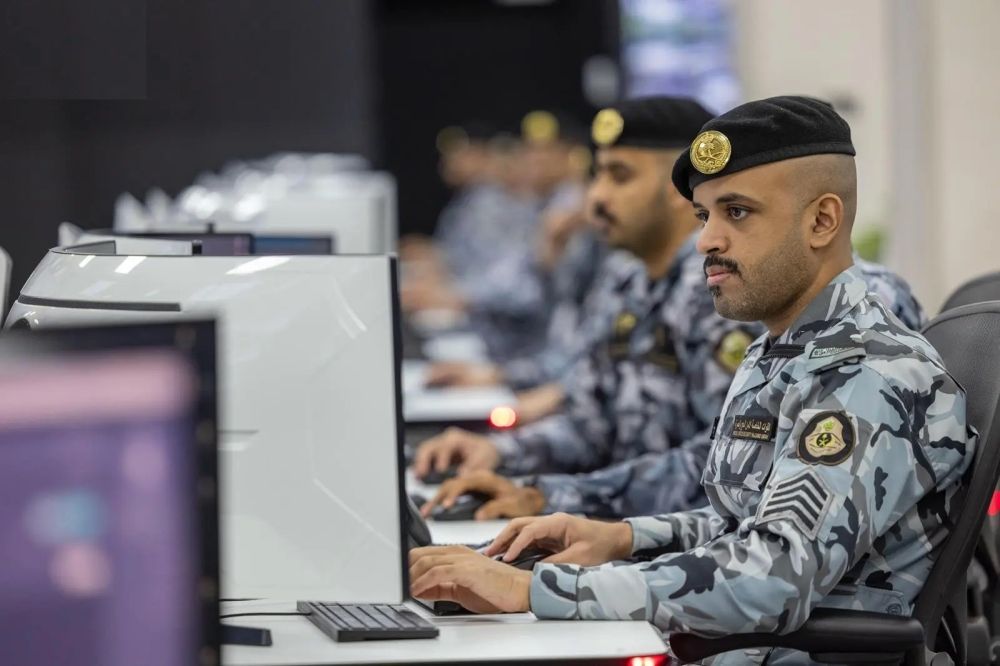 بتقنيات الذكاء الاصطناعي.. "أمن" المسجد الحرام يعزز سلامة ضيوف الرحمن