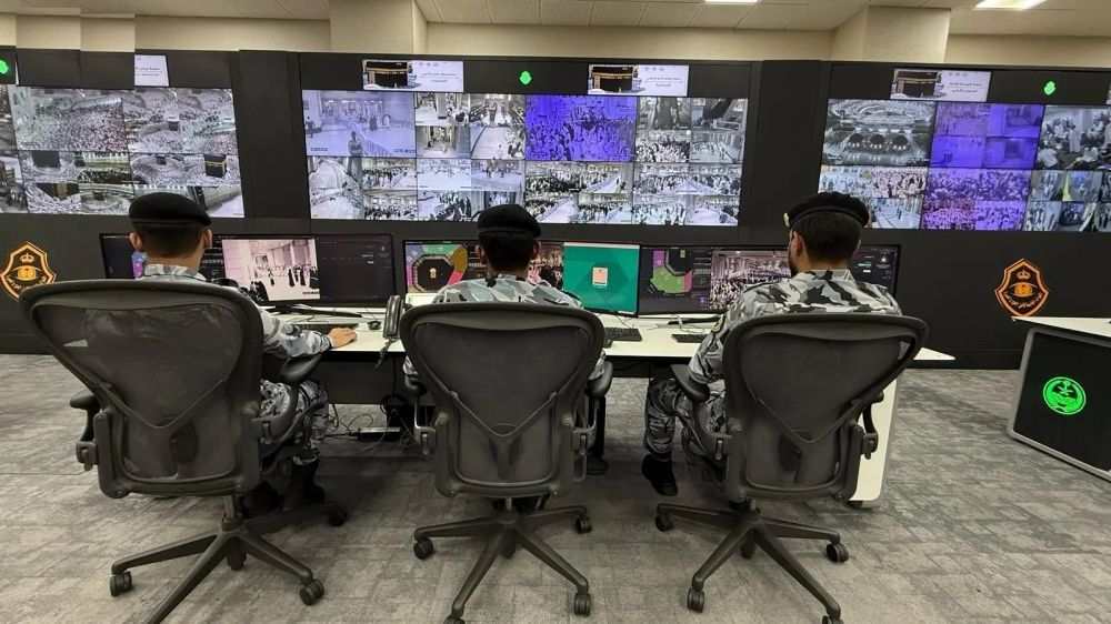 بتقنيات الذكاء الاصطناعي.. "أمن" المسجد الحرام يعزز سلامة ضيوف الرحمن