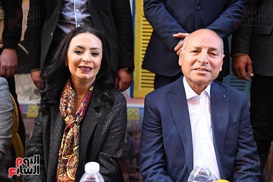 إفطار المطرية.. الآلاف يشاركون في أكبر حفل إفطار جماعى بمصر "صور"