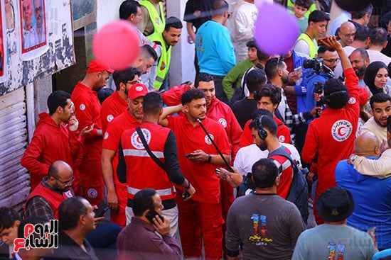 إفطار المطرية.. الآلاف يشاركون في أكبر حفل إفطار جماعى بمصر "صور"