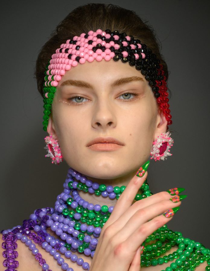 7 صيحات أظافر لربيع وصيف 2025 لإطلالة متألقة بلمسة جمالية متفردة