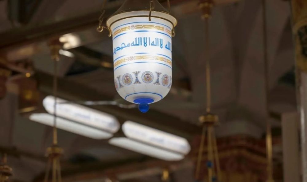 30 نوعًا.. أكثر من 80 ألف وحدة إنارة تبرز هوية المسجد النبوي