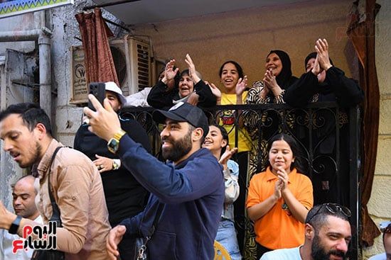 إفطار المطرية.. الآلاف يشاركون في أكبر حفل إفطار جماعى بمصر "صور"