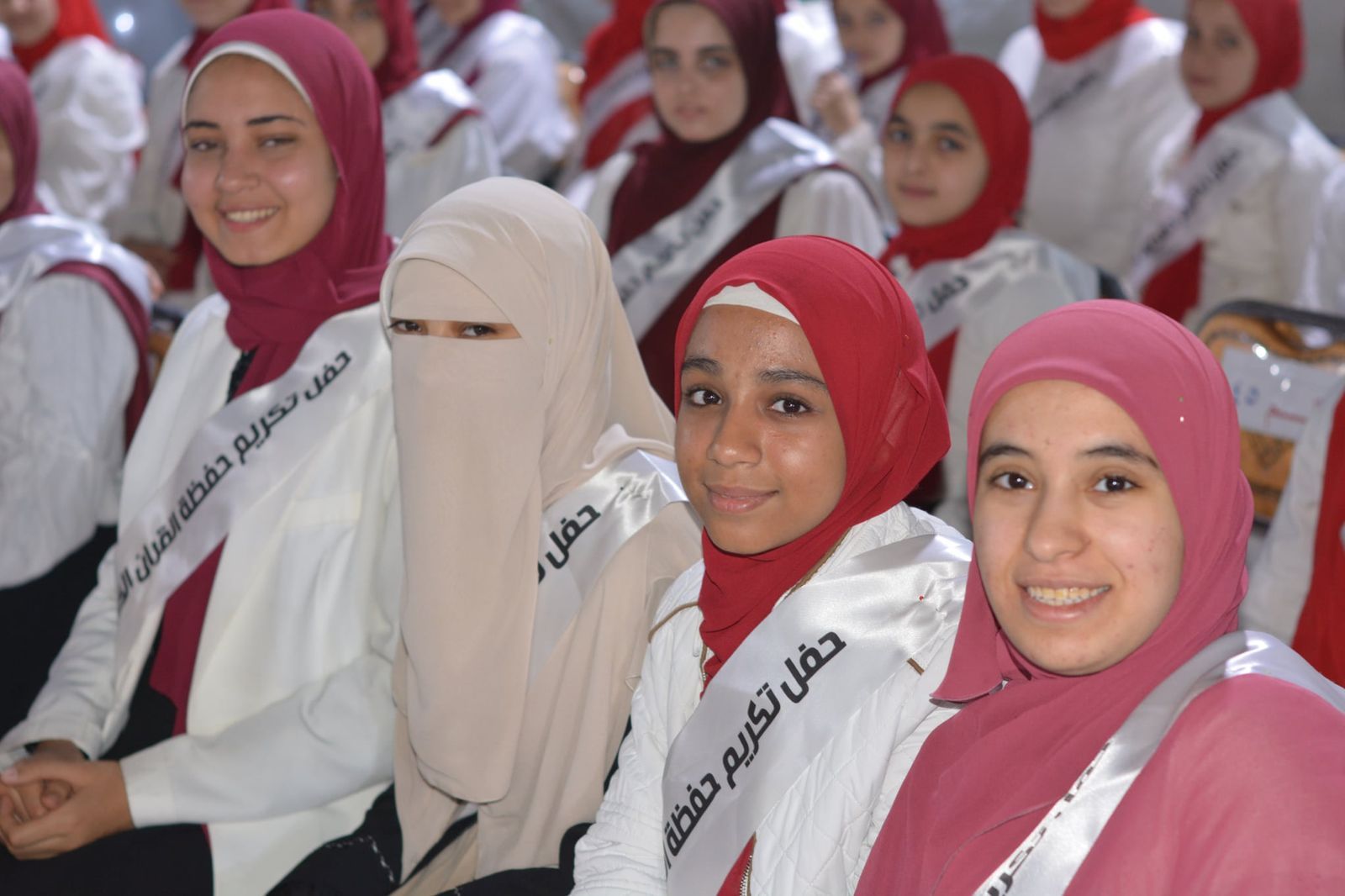 قرية بنى مجدول فى كرداسة تكرم أبناءها من حفظة القرآن.. ورحلات عمرة للأوائل