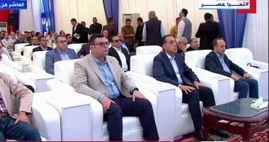 رئيس الوزراء يسلم عددا من عقود وحدات المبادرة الرئاسية "سكن لكل المصريين"