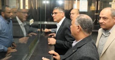 محافظ الجيزة يشدد على تنظيم وأرشفة ملفات التصالح فى مخالفات البناء