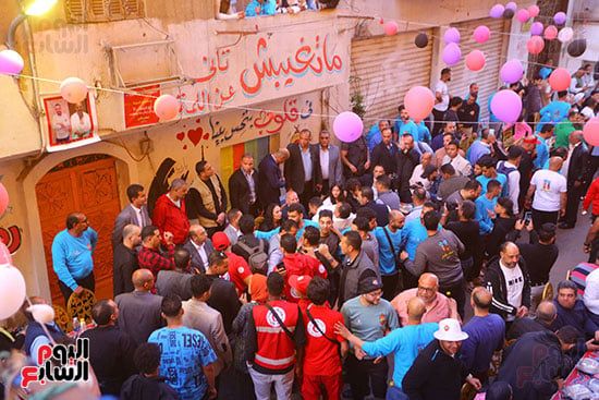 إفطار المطرية.. الآلاف يشاركون في أكبر حفل إفطار جماعى بمصر "صور"