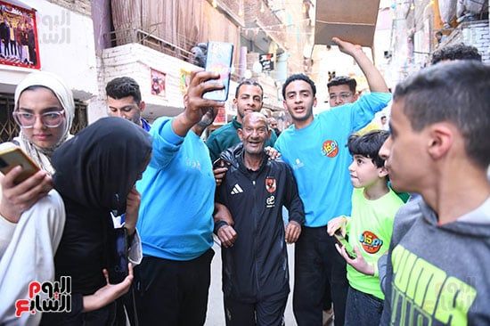 إفطار المطرية.. الآلاف يشاركون في أكبر حفل إفطار جماعى بمصر "صور"