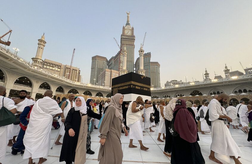 الخليج اليوم .. السعودية.. توفير خدمة هي الأولى من نوعها للنساء في الحرم المكي (صور)