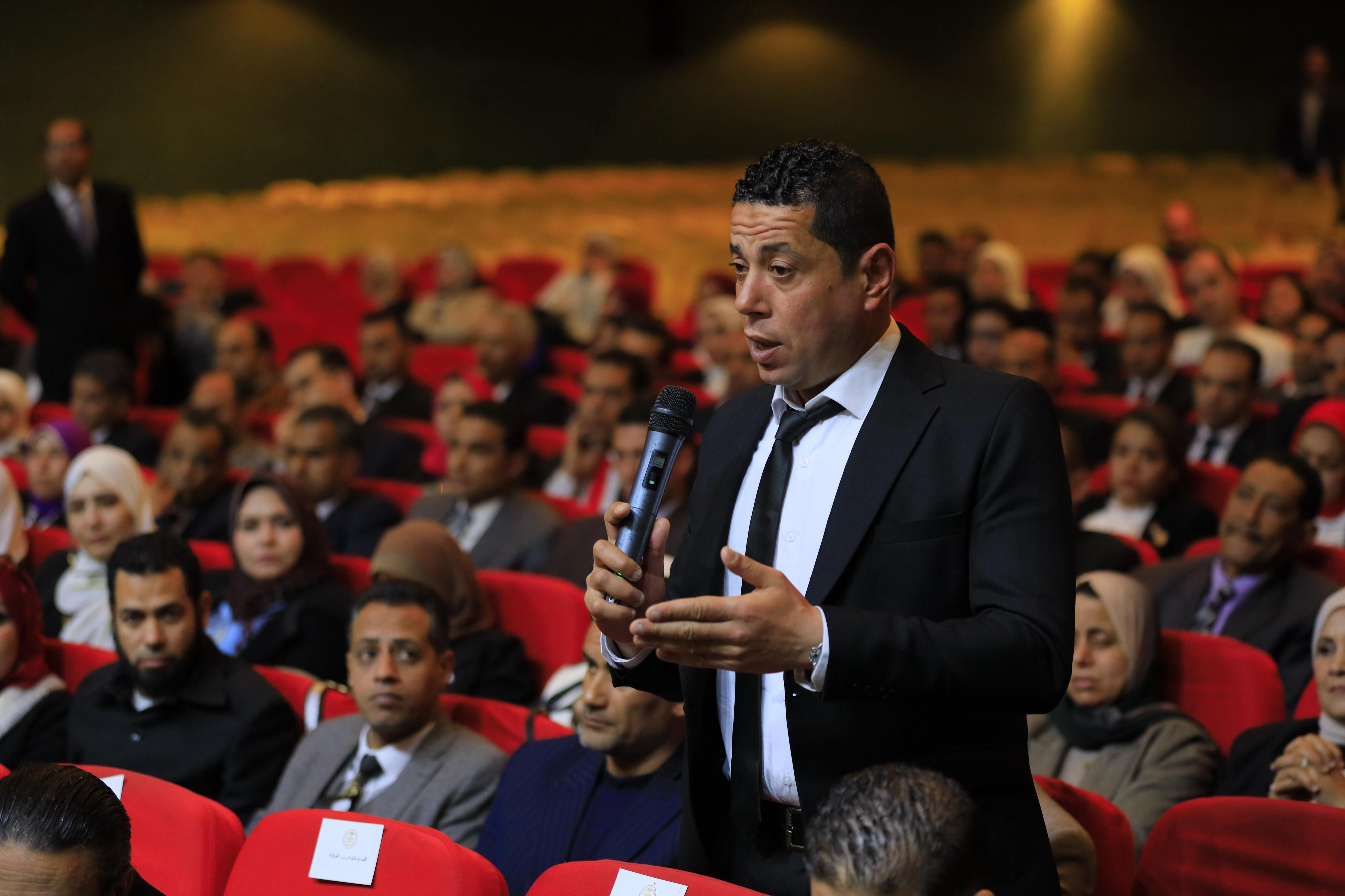 وزير التعليم يعقد اجتماعا مع مرشحى الدورة الثانية بمبادرة 1000 مدير مدرسة