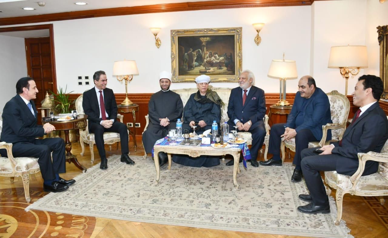 وزير الأوقاف: الشيخ ياسين التهامي عميد المداحِين للجناب النبوي العظيم