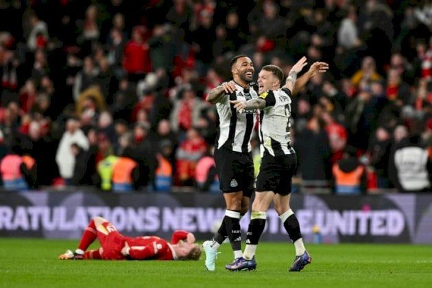 كأس الرابطة: نيوكاسل يهزم ليفربول ويعود إلى منصات التتويج بعد أكثر من نصف قرن