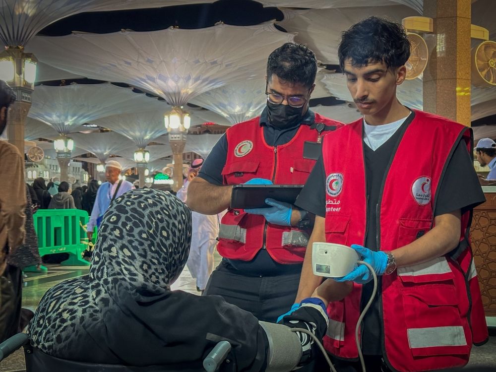 الهلال الأحمر بالمدينة.. 26 ألف مكالمة إسعافية بالربع الثاني من رمضان