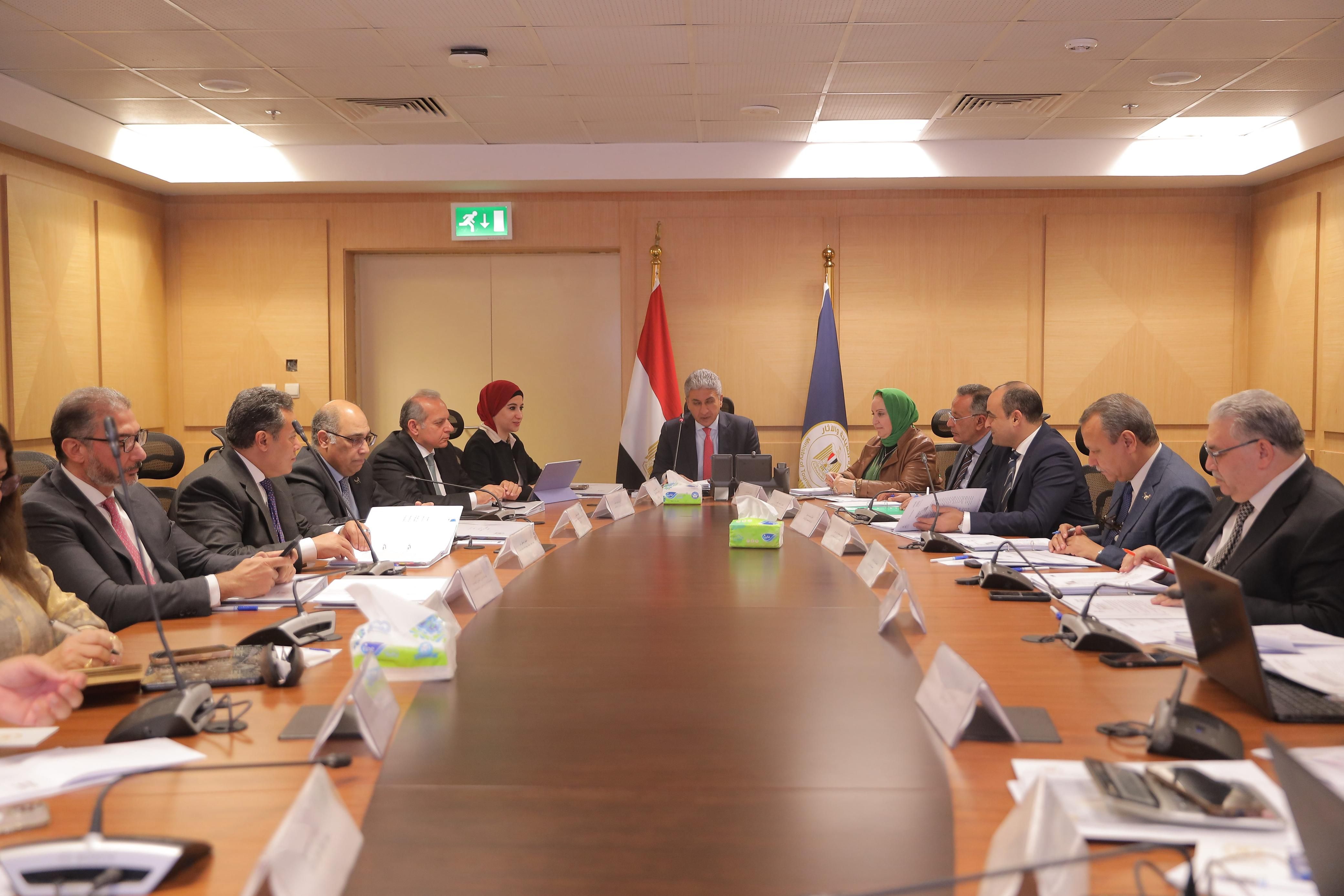 "السياحة" تعلن الموافقة على مد برنامج تحفيز الطيران لموسم الصيف المقبل