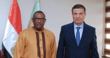 وزير الزراعة وسفير سيراليون يبحثان التعاون في مجال استنباط التقاوى