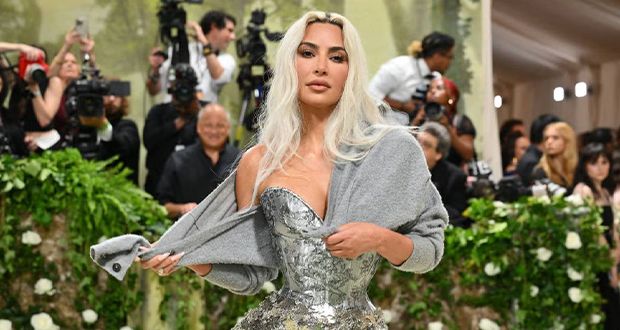 كيم كارداشيان تلمّح لزواج رابع وتثير الجدل