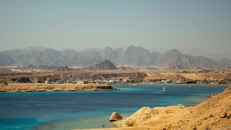 هل سقط صاروخ حوثي في مدينة شرم الشيخ المصرية؟