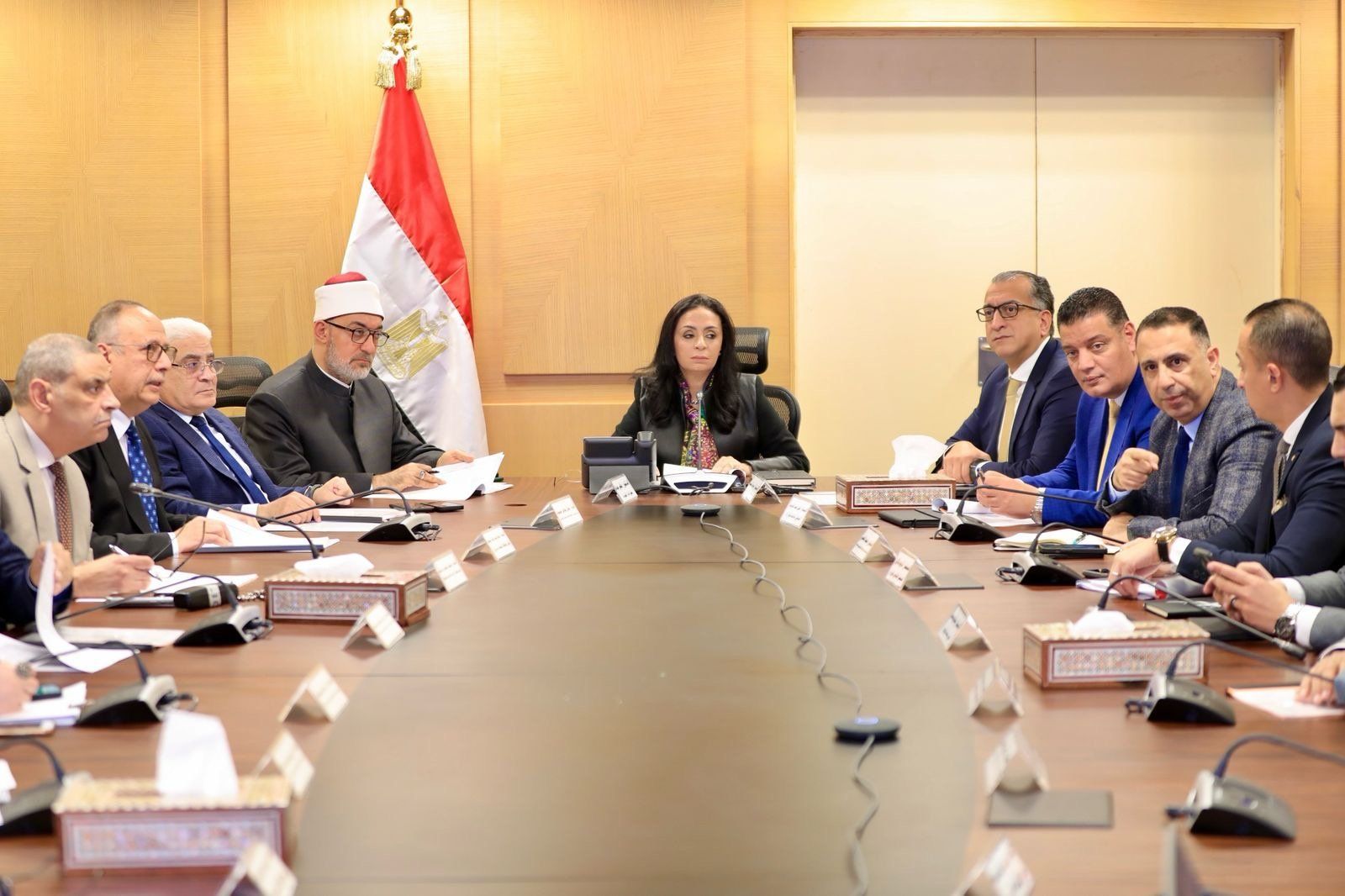 وزيرة التضامن تستعرض استراتيجية بنك ناصر خلال السنوات الثلاث المقبلة