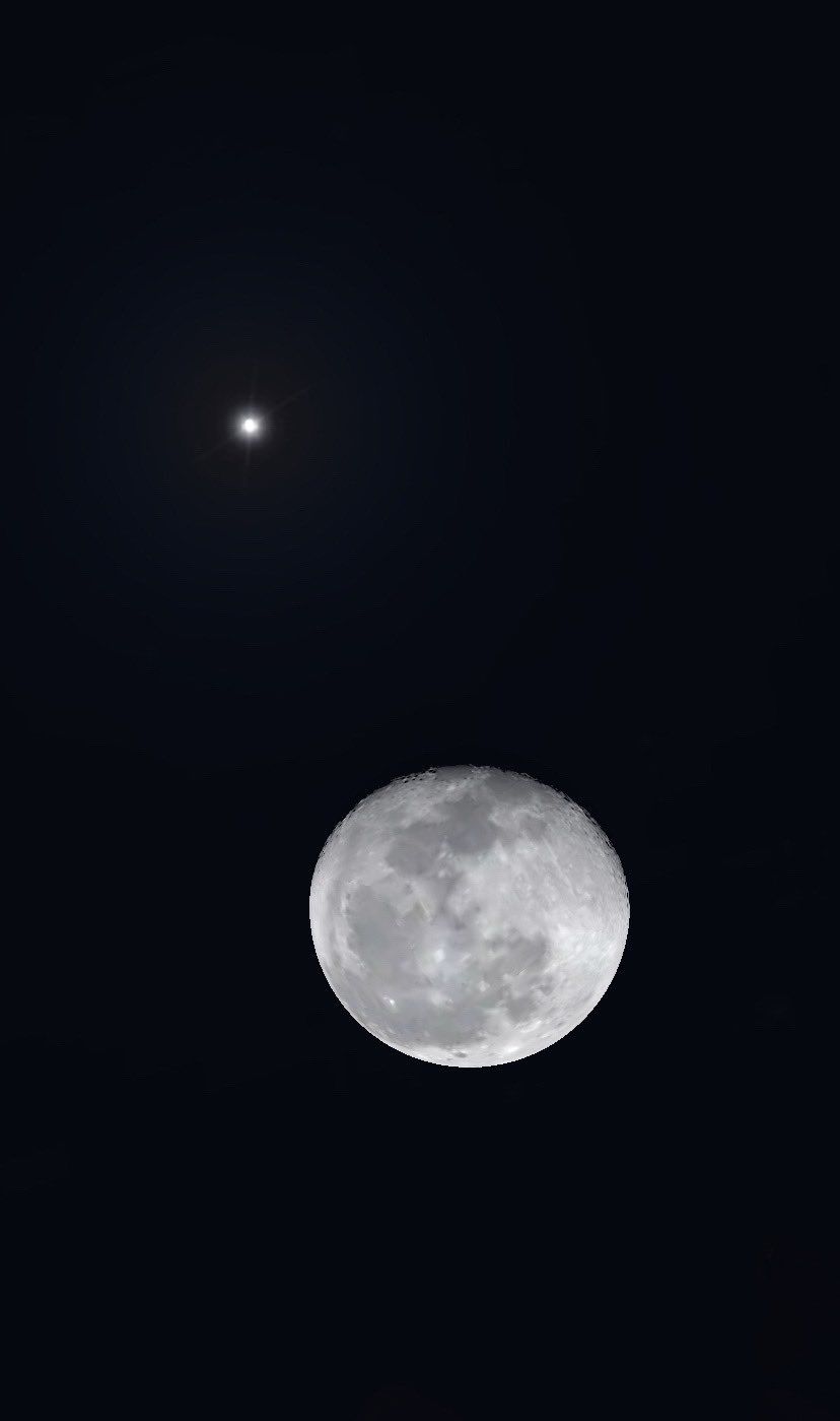 سماء المملكة تشهد اقتران القمر الأحدب لشهر رمضان بالنجم السماك الأعزل