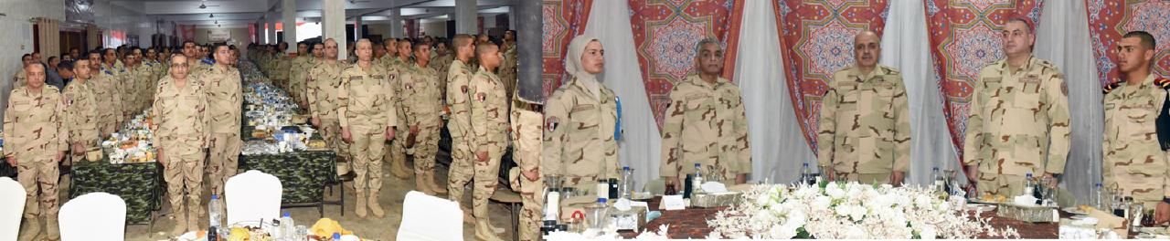 الفريق أحمد خليفة يتناول وجبة الإفطار مع مقاتلى هيئة الإمداد والتموين