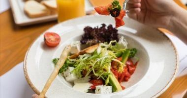 تعرف على مكونات غذائية هامة يحتاجها الجسم في وجبة السحور