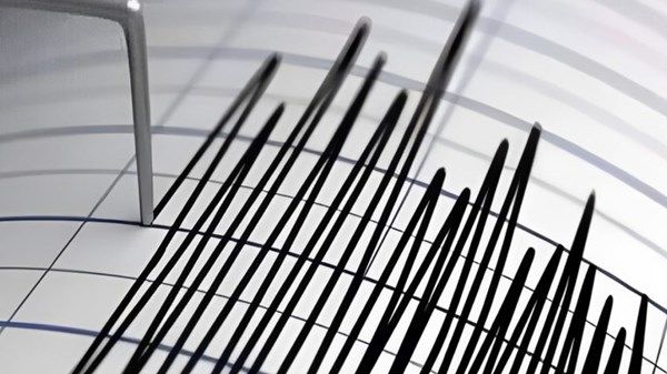 زلزال قوي يهز منطقة في إندونيسيا