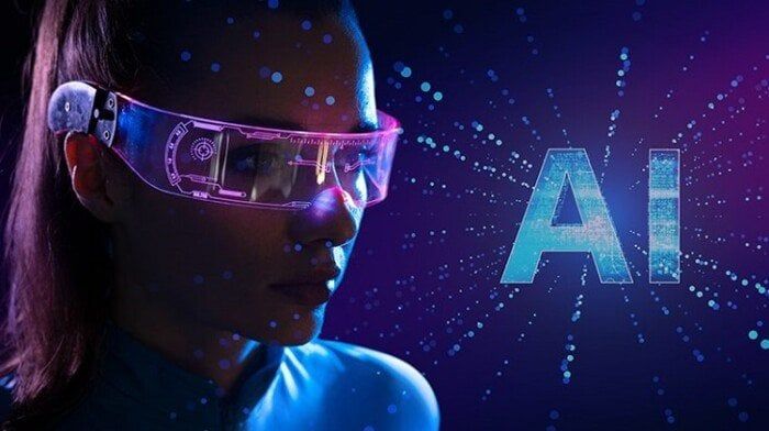 هل ستتحول الهواتف المحمولة إلى ذكريات من الماضي؟ زوكربيرغ يتنبأ بظهور النظارات الذكية كزعيم جديد في العالم الرقمي!