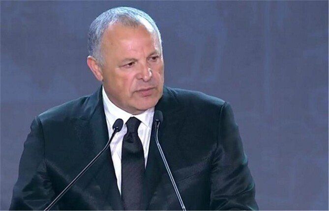 وزير الرياضة السعودي يهنئ أبوريدة بفوزه بمقعد في مجلس فيفا!