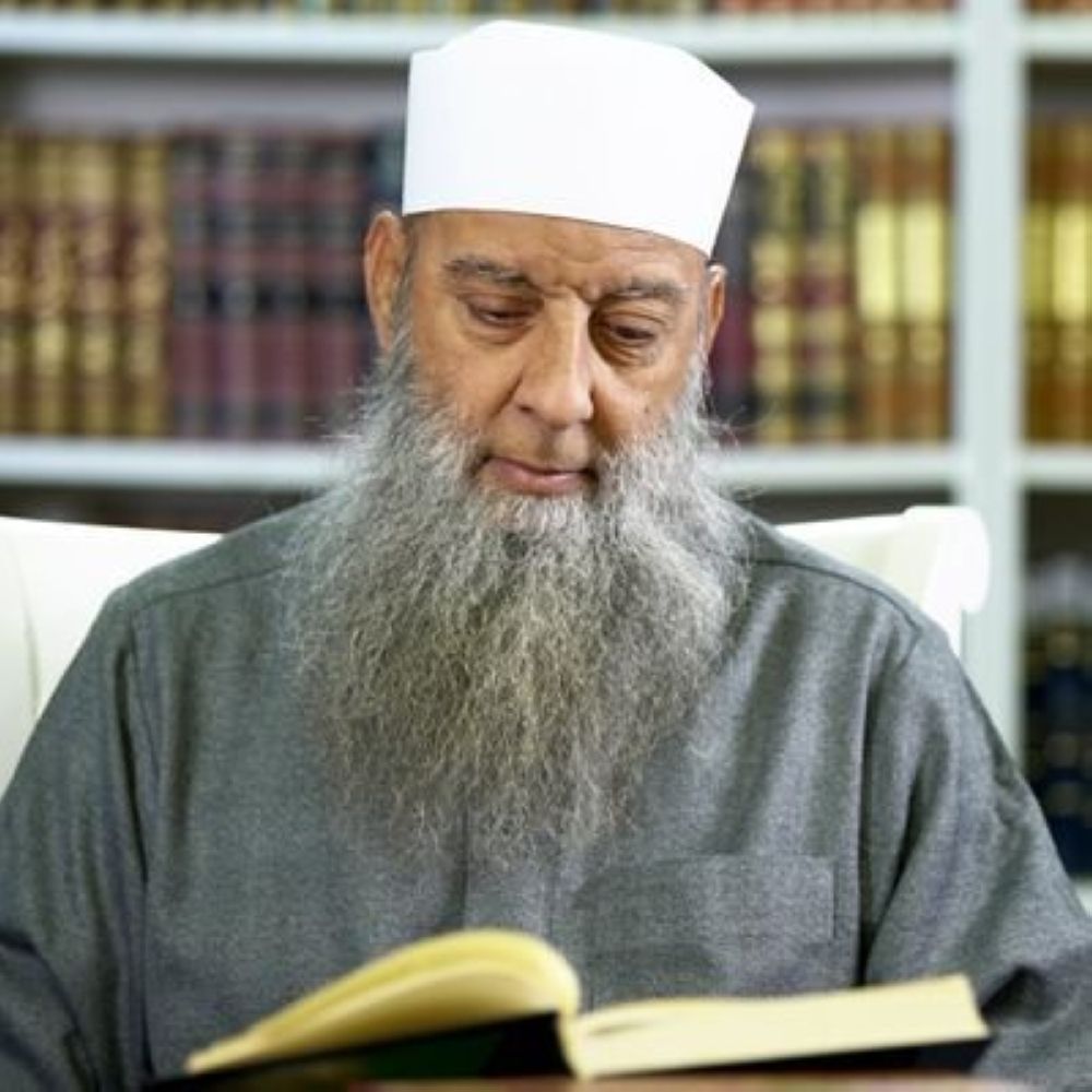 بعد صراع مع المرض.. وفاة الشيخ المصري أبو إسحاق الحويني اليوم