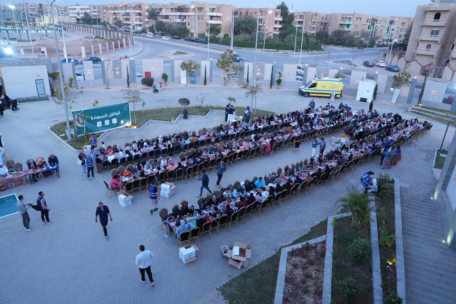 حياة كريمة تنظم قوافل السعادة لدعم الأسر الفلسطينية بالتعاون مع الجهات الشريكة.. فيديو