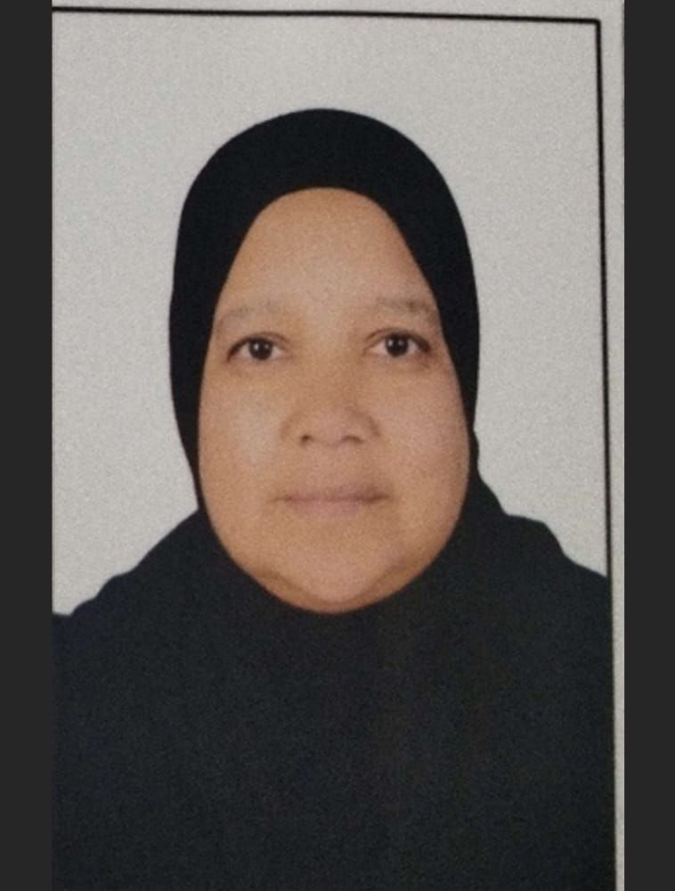 منى نجار سليمان جودة.. قصة كفاح تكللت بلقب الأم المثالية الثانية